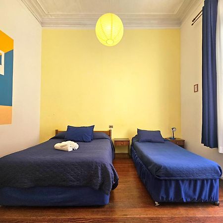 فالبارايسو La Galeria B&B الغرفة الصورة
